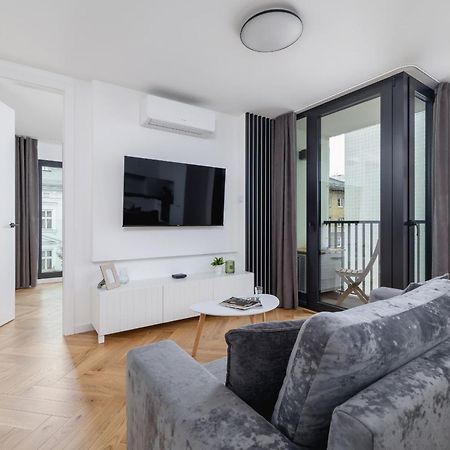 Lux Apartments Kosciuszki 39 With Parking By Renters Prestige Cracovia Esterno foto